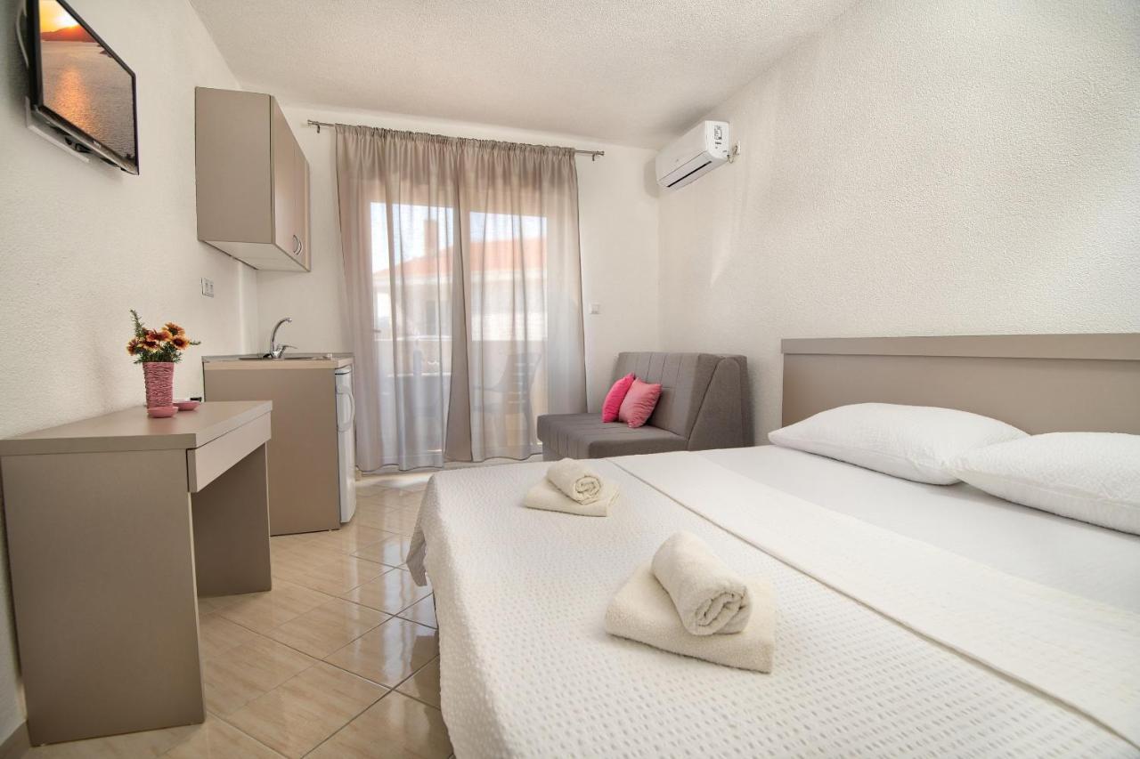 Apartments Capeta Neum Luaran gambar